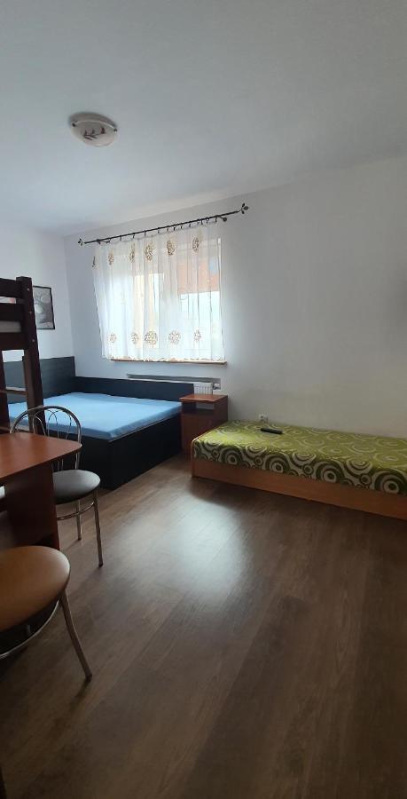 Pokoje Goscinne Pryzmat Wladyslawowo Bagian luar foto
