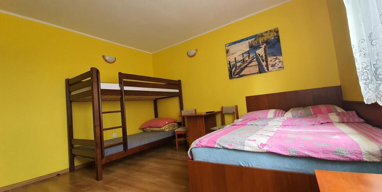 Pokoje Goscinne Pryzmat Wladyslawowo Bagian luar foto