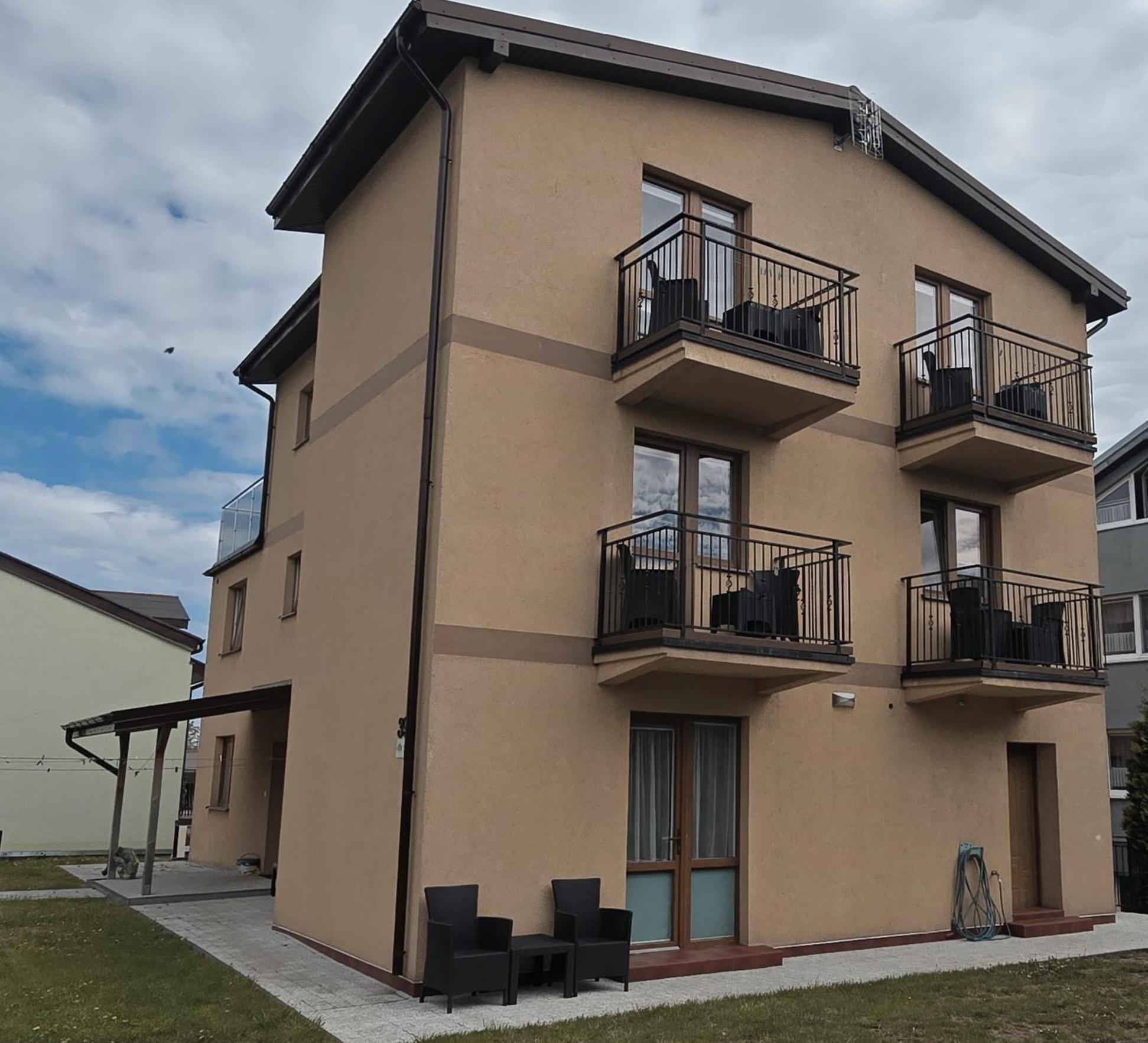 Pokoje Goscinne Pryzmat Wladyslawowo Bagian luar foto