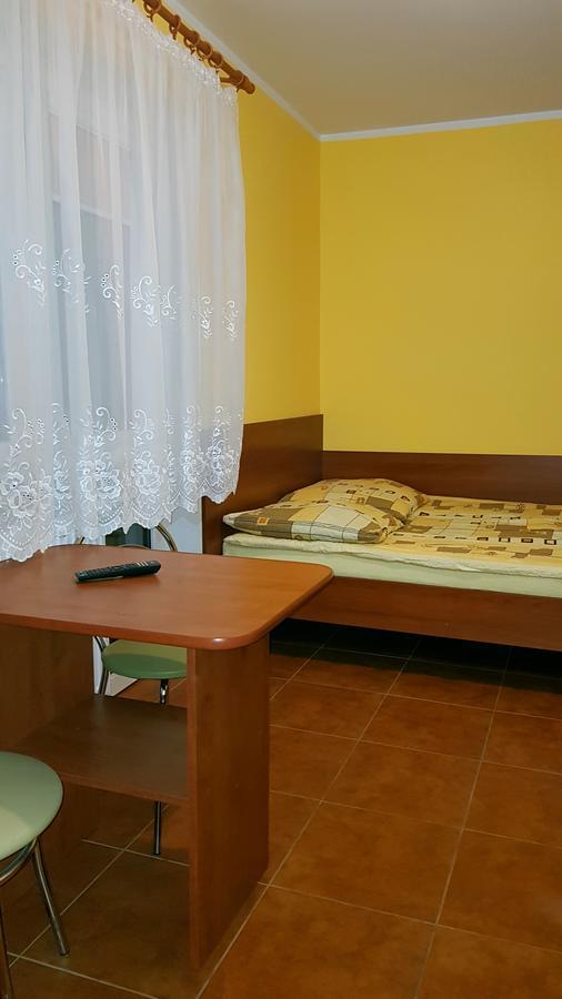 Pokoje Goscinne Pryzmat Wladyslawowo Bagian luar foto