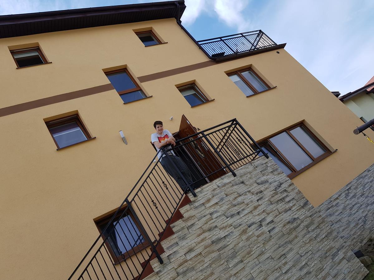 Pokoje Goscinne Pryzmat Wladyslawowo Bagian luar foto