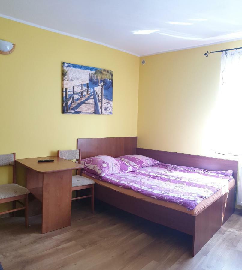 Pokoje Goscinne Pryzmat Wladyslawowo Bagian luar foto